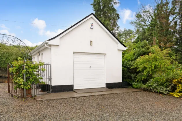 Photo of Ballinaraw House, Ballynaraw South, Bunnanaddan, Co. Sligo, F56FK00