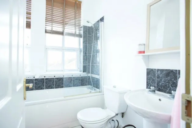 Photo of 24 Deravarra, Delvin Road, Mullingar, Co. Westmeath, N91 RP70