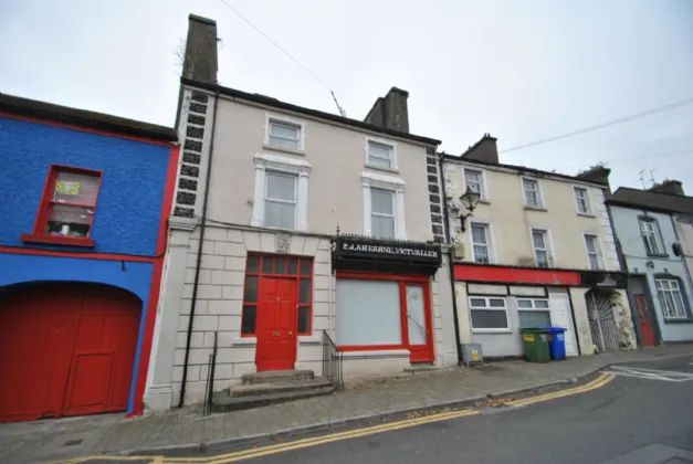 Photo of Rosemary Street, Roscrea, Co. Tipperary, E53 AE28