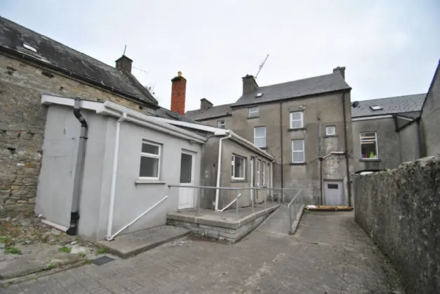 Photo of Rosemary Street, Roscrea, Co. Tipperary, E53 AE28