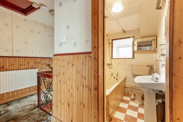 Photo of 16 Cross Street, New Ross, Co. Wexford, Y34 FK31