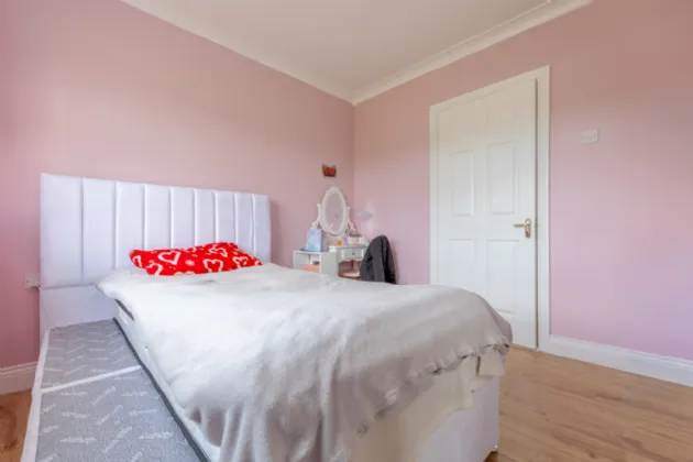 Photo of Aint, Knockane, Ballylooby, Cahir, Co. Tipperary, E21 NY58