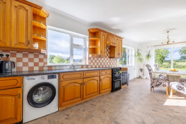 Photo of Aint, Knockane, Ballylooby, Cahir, Co. Tipperary, E21 NY58