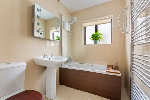 Photo of 15 Tudor Lawns, Foxrock, Dublin 18, D18 A6Y5