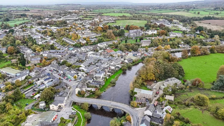 Photo of Tim's Bar & Lounge, The Quay, Thomastown, Co. Kilkenny, R95 XA70