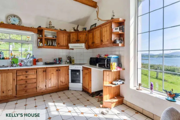 Photo of Whiddy Island, Bantry, Co. Cork, P75EF25