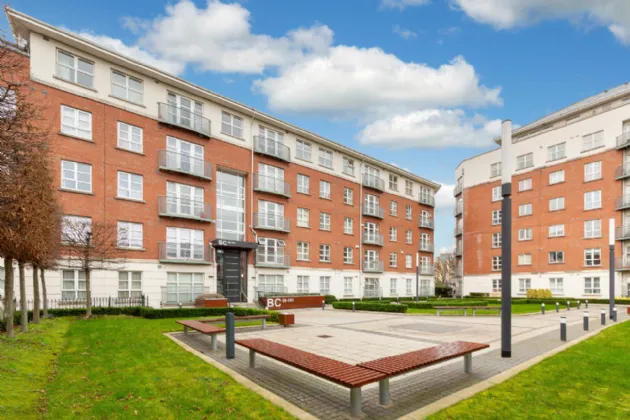 Photo of 177 The Waterside, Charlotte Quay, Dublin 4, D04P300