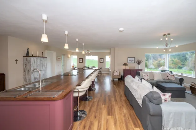 Photo of Dooneens, Rylane, Co Cork, P32RR24