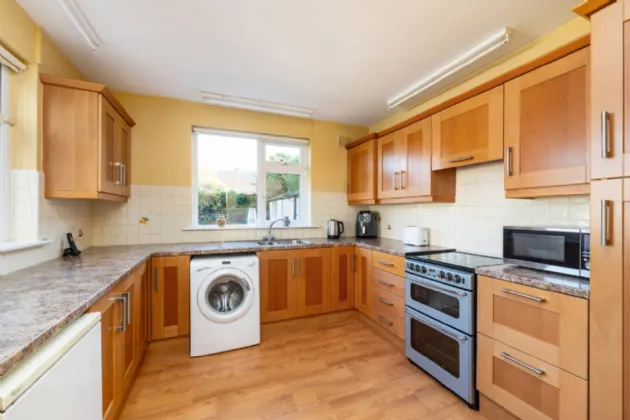 Photo of 6 Iona Park, Glasnevin, Dublin 9, D09 E7R2