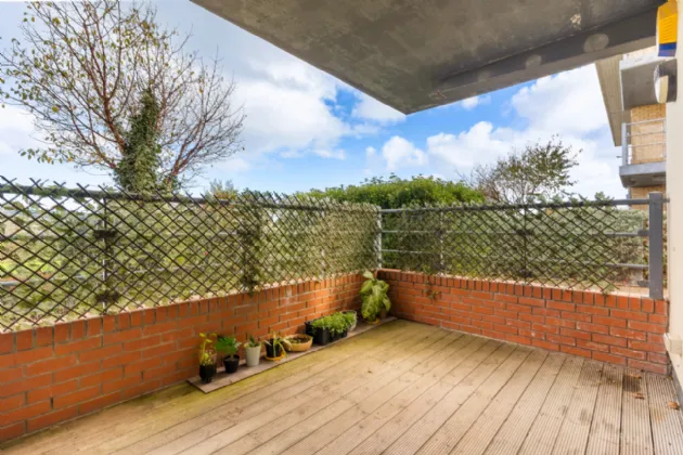 Photo of Apartment, 120 East Courtyard, Tullyvale, Cabinteely, D18YY31