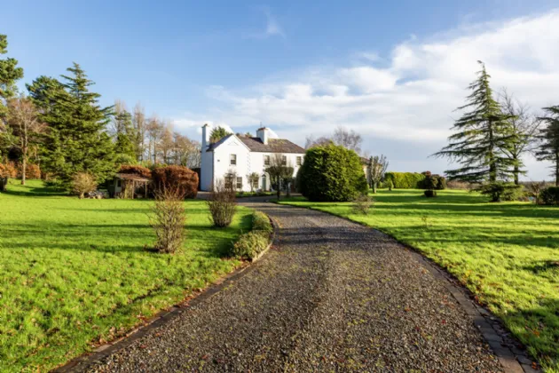 Photo of Saunderscourt House, Saunderscourt, Crossabeg, Co. Wexford, Y35 AE04