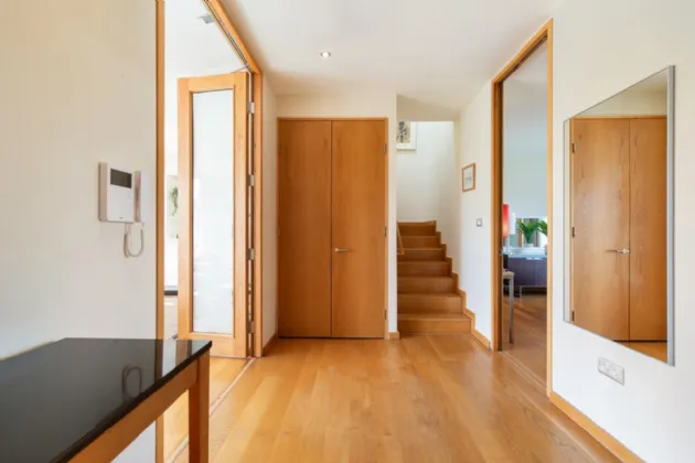 Photo of 18 Glaunsharoon, Eglinton Road, Donnybrook, Dublin 4, D04 VF84