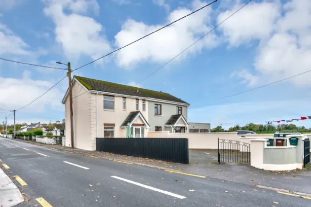 Photo of Avonbeg, Suncroft Road, Brownstown Lower, Curragh, Co. Kildare, R56 FX52