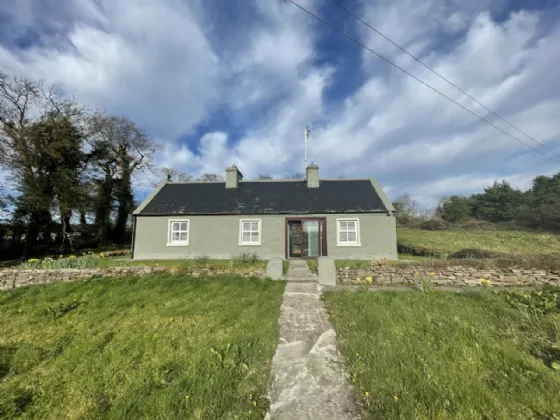 Photo of Whitethorn Cottage, Corratowick, Westport, Co Mayo, F28 FK28