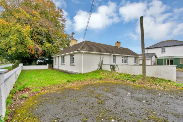 Photo of Whitesland, Residence & 2 no. Apartment Units, Rathbride Road, Kildare Town, Co. Kildare, R51 PX53