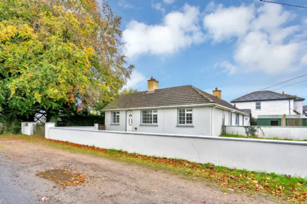 Photo of Whitesland, Residence & 2 no. Apartment Units, Rathbride Road, Kildare Town, Co. Kildare, R51 PX53