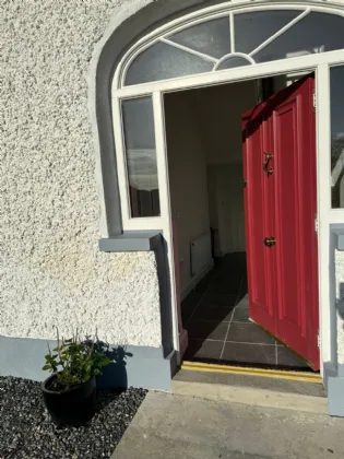 Photo of Claras House, Claras, Newtowncashel,  Ballymahon,, Co. Longford, N39EE70