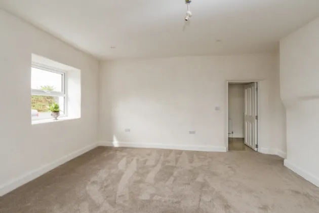 Photo of Claras House, Claras, Newtowncashel,  Ballymahon,, Co. Longford, N39EE70