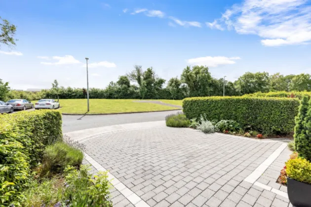 Photo of 33 Kelletts Grove, Dunshaughlin, Co. Meath, A85K098