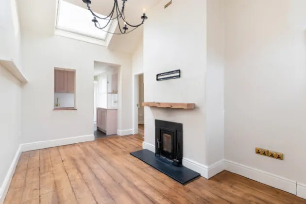 Photo of 107 Pembroke Cottages, Donnybrook, Dublin 4, D04 H5Y8