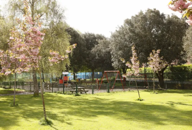 Photo of 107 Pembroke Cottages, Donnybrook, Dublin 4, D04 H5Y8