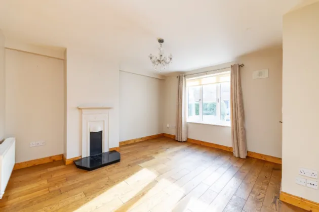 Photo of 76 Collins Avenue East, Killester, Dublin 5, D05 X504