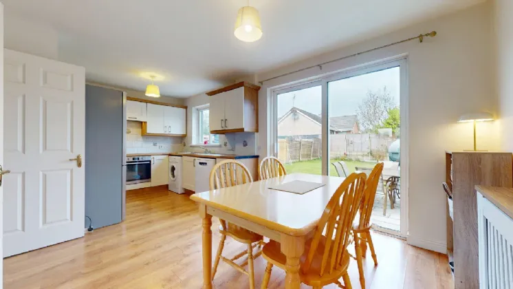 Photo of 84 Manor Village, Westport Road, Castlebar, Co. Mayo, F23 E638