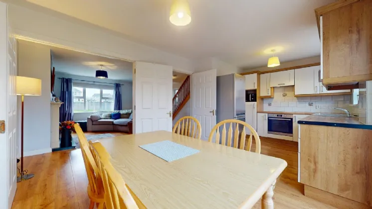 Photo of 84 Manor Village, Westport Road, Castlebar, Co. Mayo, F23 E638