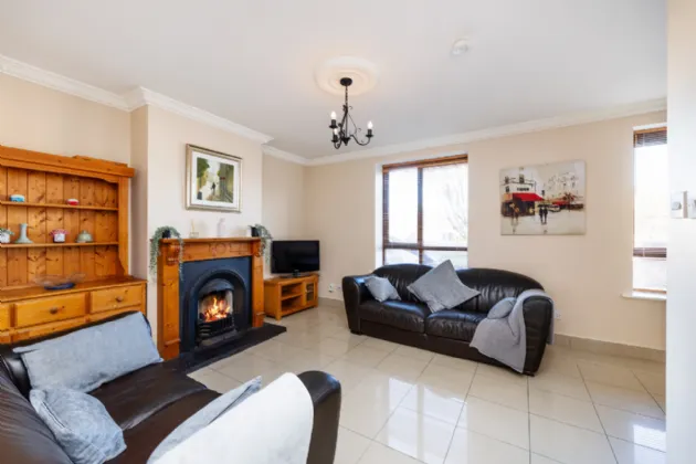 Photo of 3 The Strand, Baldoyle Road, Sutton, Dublin 13, D13 AP89