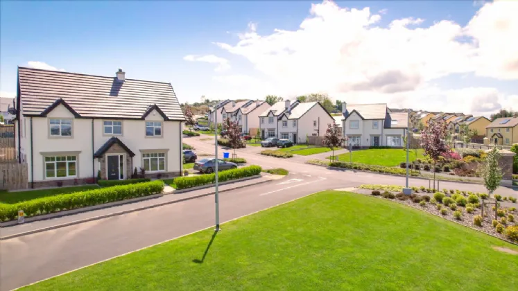 Photo of Crieve Mor Avenue, Letterkenny, Co. Donegal