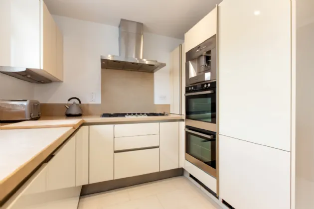 Photo of 23 Shrewsbury Square, Ballsbridge, Dublin 4, D04 C950