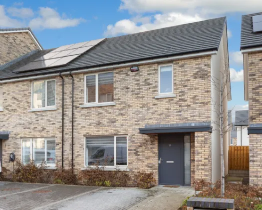 Photo of 10 Rathborne Lawns, Ashtown, Dublin 15, D15 ENH9