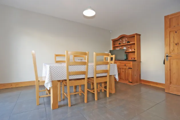 Photo of 44 Lios Anama, Sixmilebridge, Clare, V95H042