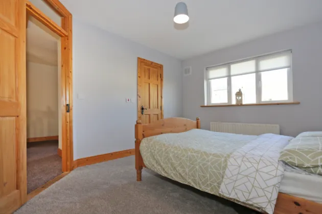 Photo of 44 Lios Anama, Sixmilebridge, Clare, V95H042