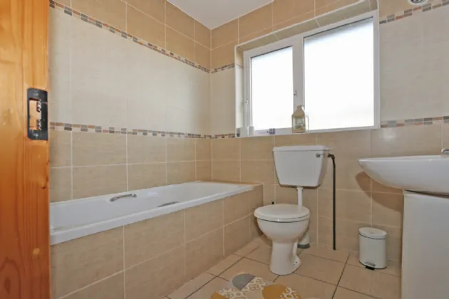 Photo of 44 Lios Anama, Sixmilebridge, Clare, V95H042