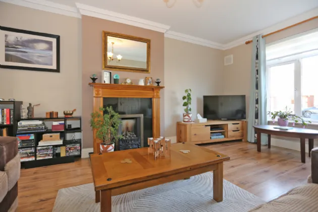 Photo of 6 Crestwood, Kilteragh, Dooradoyle, Limerick, V94C1XF