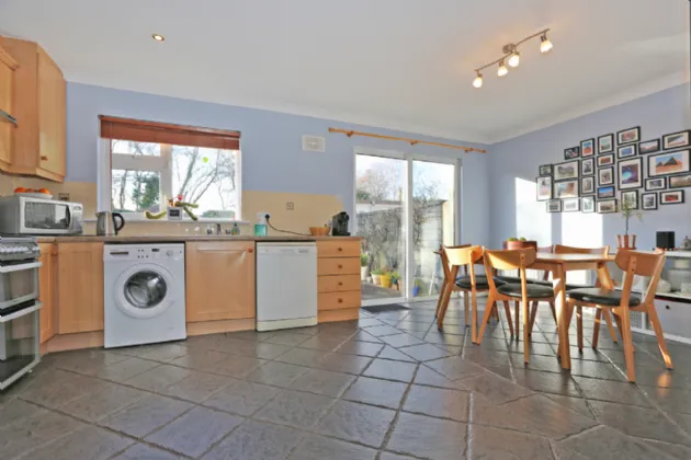 Photo of 6 Crestwood, Kilteragh, Dooradoyle, Limerick, V94C1XF