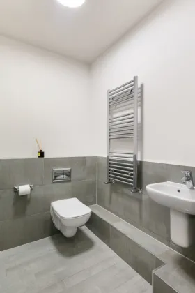 Photo of 8 Hawthorn Walk, Bird Avenue, Clonskeagh, Dublin 14, D14 C6C4