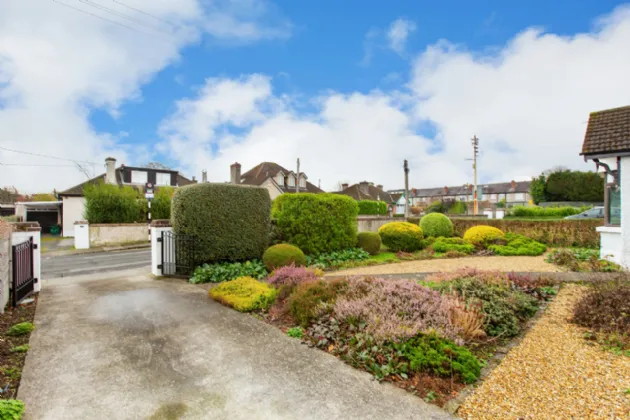 Photo of 5 Woodlawn Park, Churchtown, Dublin 14, D14 NX77