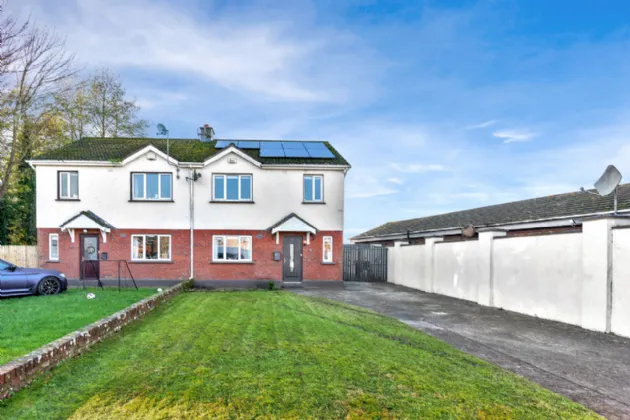 Photo of 50 Tonlegee Lawns, Athy, Co. Kildare, R14 EH90