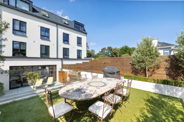 Photo of 7 The Terrace, Torquay Road, Foxrock, Dublin 18, D18 RRK5