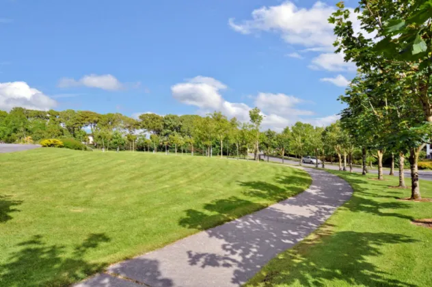 Photo of 124 Dun na Carraige, Blackrock, Salthill, Galway, H91 PP9X