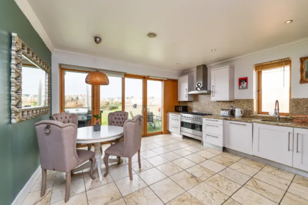 Photo of 18 Alder Lodge, Farmleigh Avenue, Farmleigh Woods, Castleknock, D15 N242