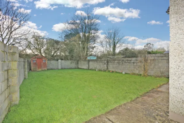 Photo of 27 Dun Aras, Shannon, Clare, V14DF22