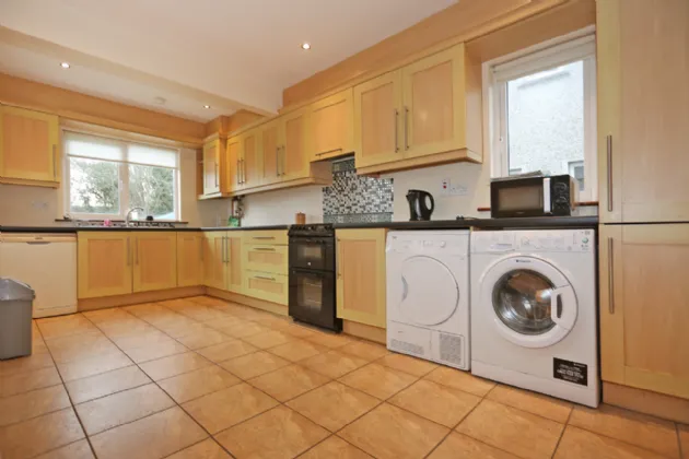 Photo of 27 Dun Aras, Shannon, Clare, V14DF22