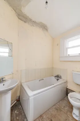 Photo of 28 Marguerite Road, Glasnevin, Dublin 9, D09Y3X5