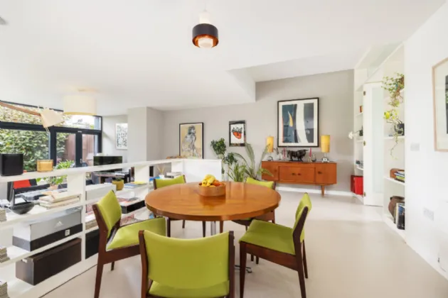 Photo of 61 Ailesbury Grove, Dundrum, Dublin 16, D16 YY24