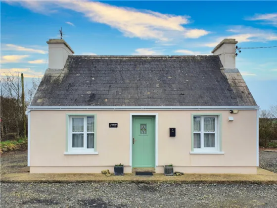 Photo of Foxglove Cottage, Killard Road, Doonbeg, Co Clare, V15 W028