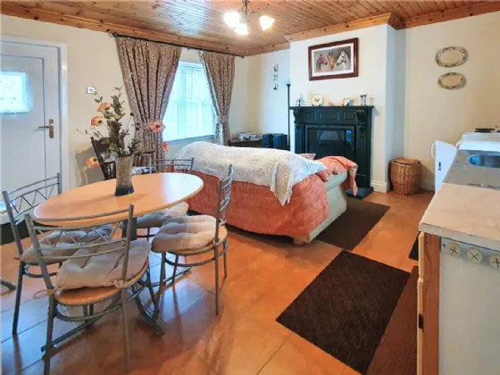 Photo of Foxglove Cottage, Killard Road, Doonbeg, Co Clare, V15 W028