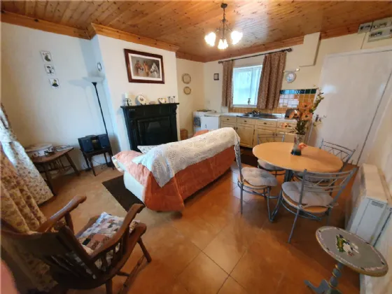 Photo of Foxglove Cottage, Killard Road, Doonbeg, Co Clare, V15 W028